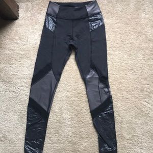 Beyond Yoga leggings.